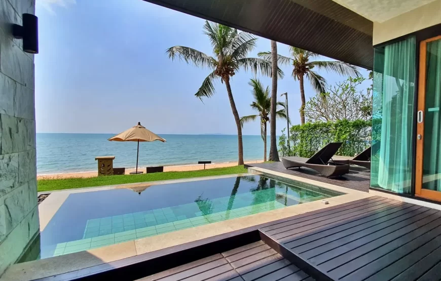Ocean Front Pool Villa Suite