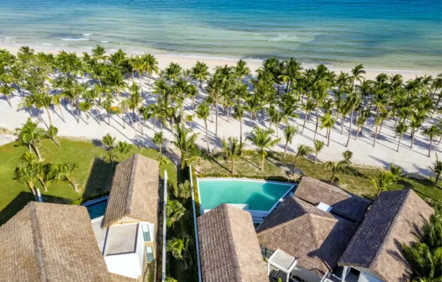 Presidential Pool Villa